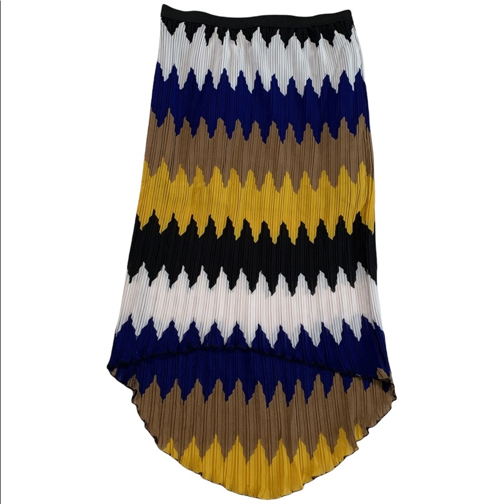 Stevie & Lindsay Multicolored Asymmetrical Pleated Skirt Size Medium